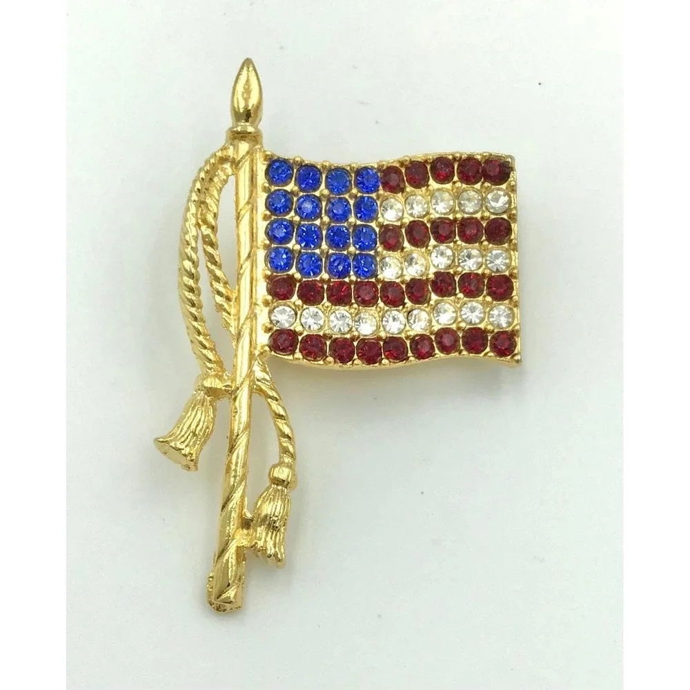 Vtg Gold Tone  American Flag‎ Brooch Rhinestone Patriotic USA July 4th Military